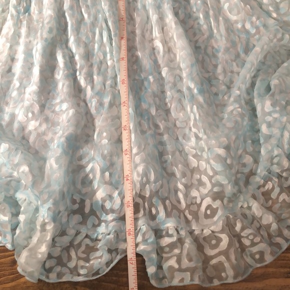 Victoria Secret I Do Collection Blue Leopard Top Size Large - Picture 8 of 8